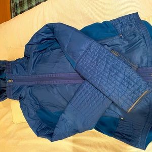 Women’s Blue Lululemon Jacket with removeable insert/hood. Size 6.